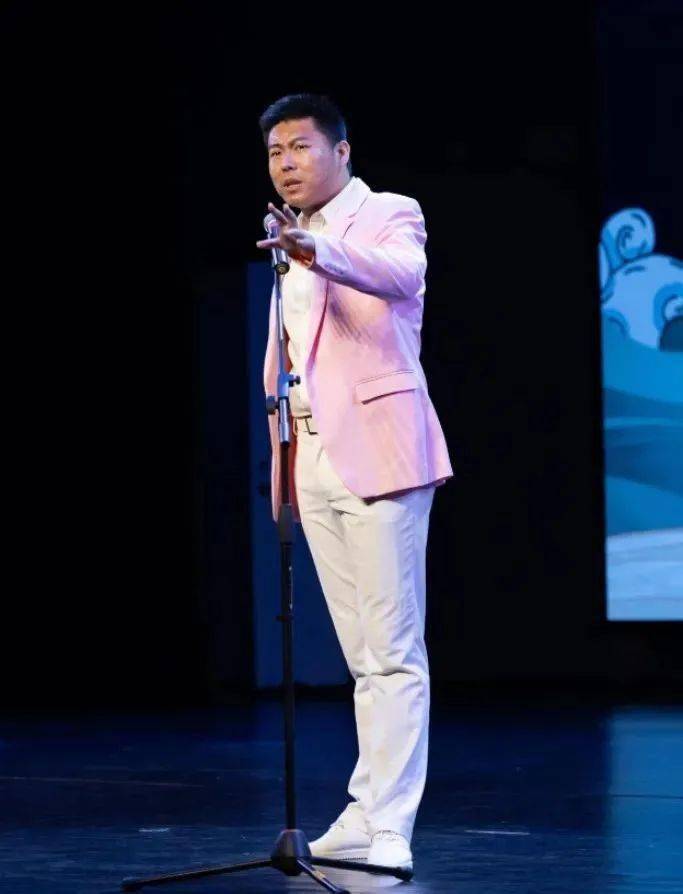 袁派评书传人登台第七届南雍书会交流南北评书艺术