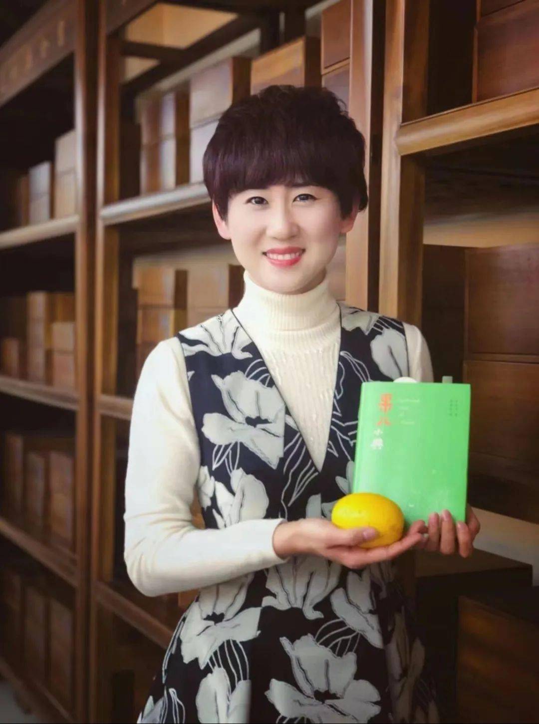 刘卓(米夏)常年热心参与各种读书分享会活动,热爱北京历史文化,在节目