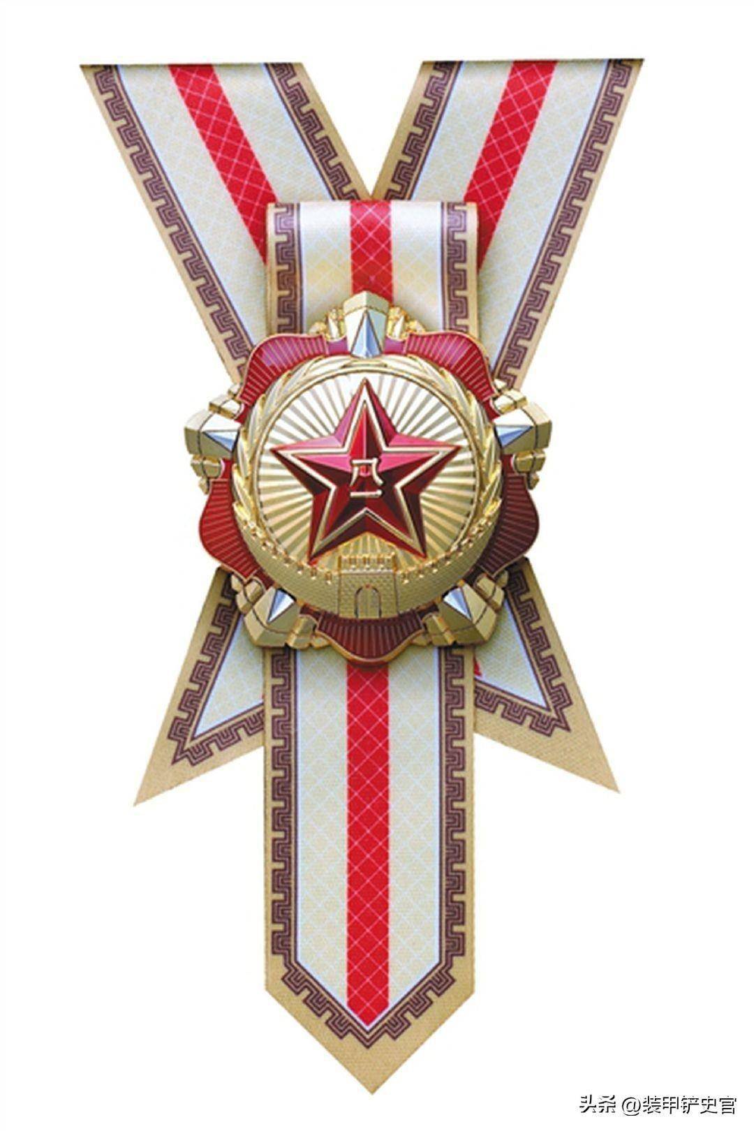 新老两代八一勋章各有千秋同为人民军队至高荣誉