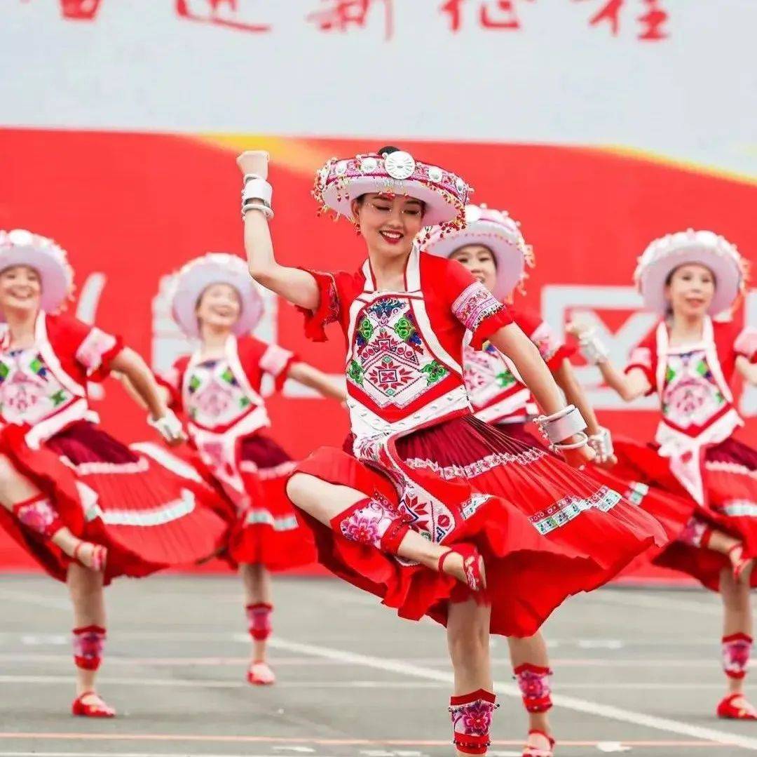 喜讯!我区舞蹈队在重庆市第二片区广场舞展演上荣获优胜队伍奖_万盛_经开区_活动