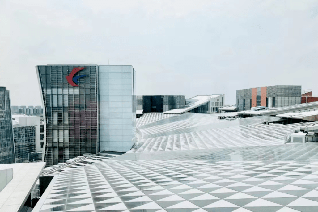 东航之家外景东航之家内景就餐环境(伊仕特·爱餐厅)申请流程:电脑或