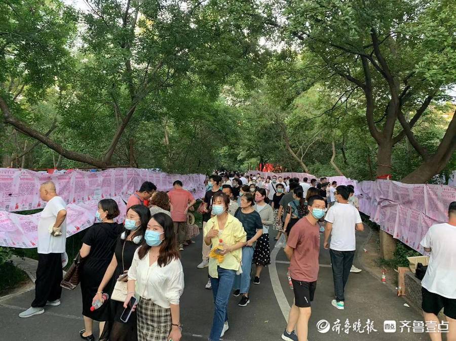 “妈宝男”为何如此不受待见_妈妈_陈女士_女生