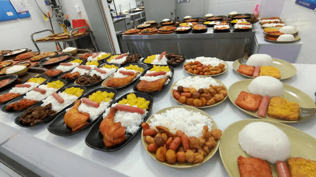 长春高中食堂最全汇总!各校伙食咋样?_菜品_小吃_种类