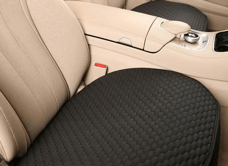 冰垫怎么装有必要给汽车装坐（座）垫吗？车主：后悔才知道……_https://www.jmylbn.com_新闻资讯_第1张