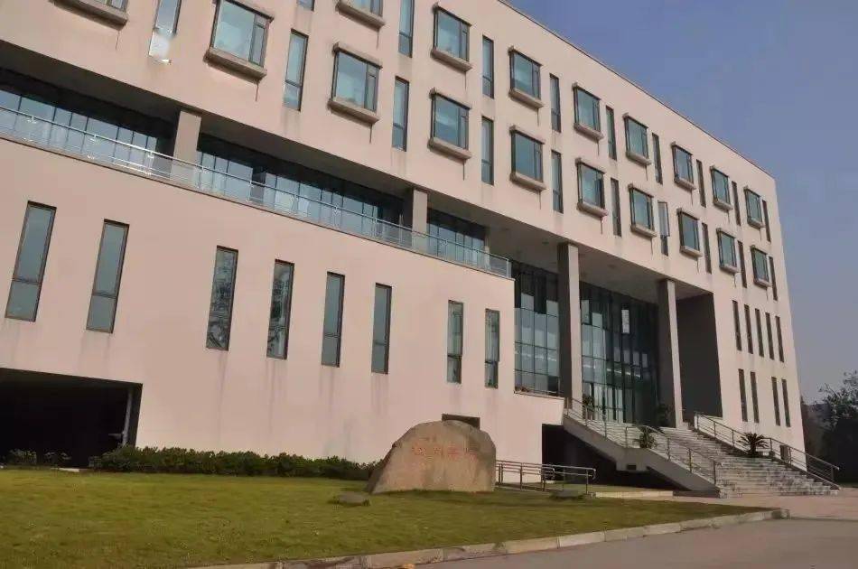 sufe99财遇见你云游上财一起来漫步校园