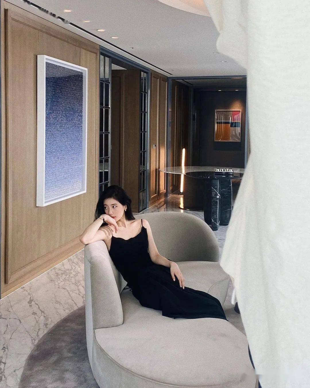 李美珠身材火辣,girls day惠利的大脑门!秀智的成熟美