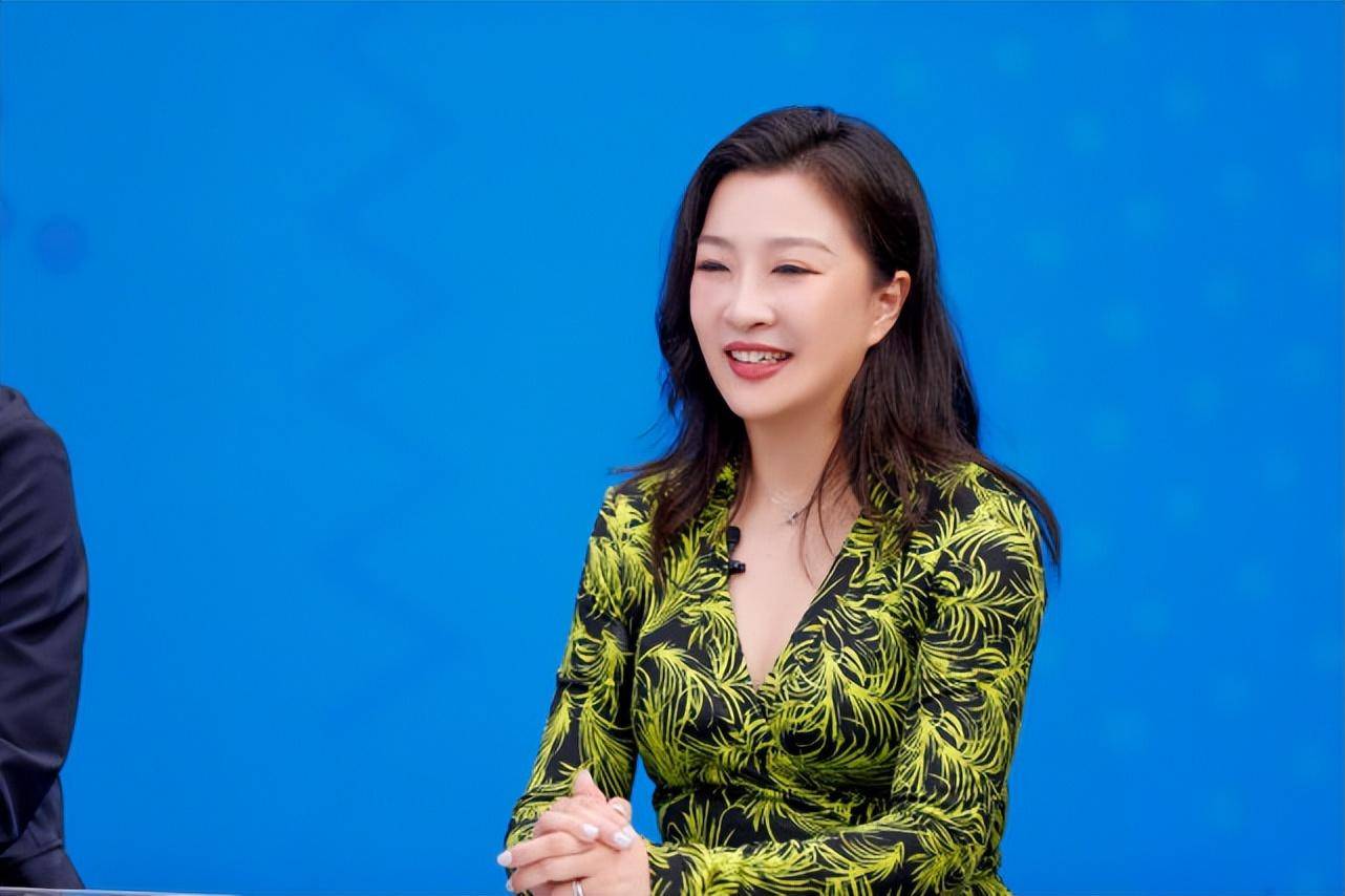 找工作,80后是套娃,90后是搭乐高,00后是拆盲盒_直播_求职_孙源青