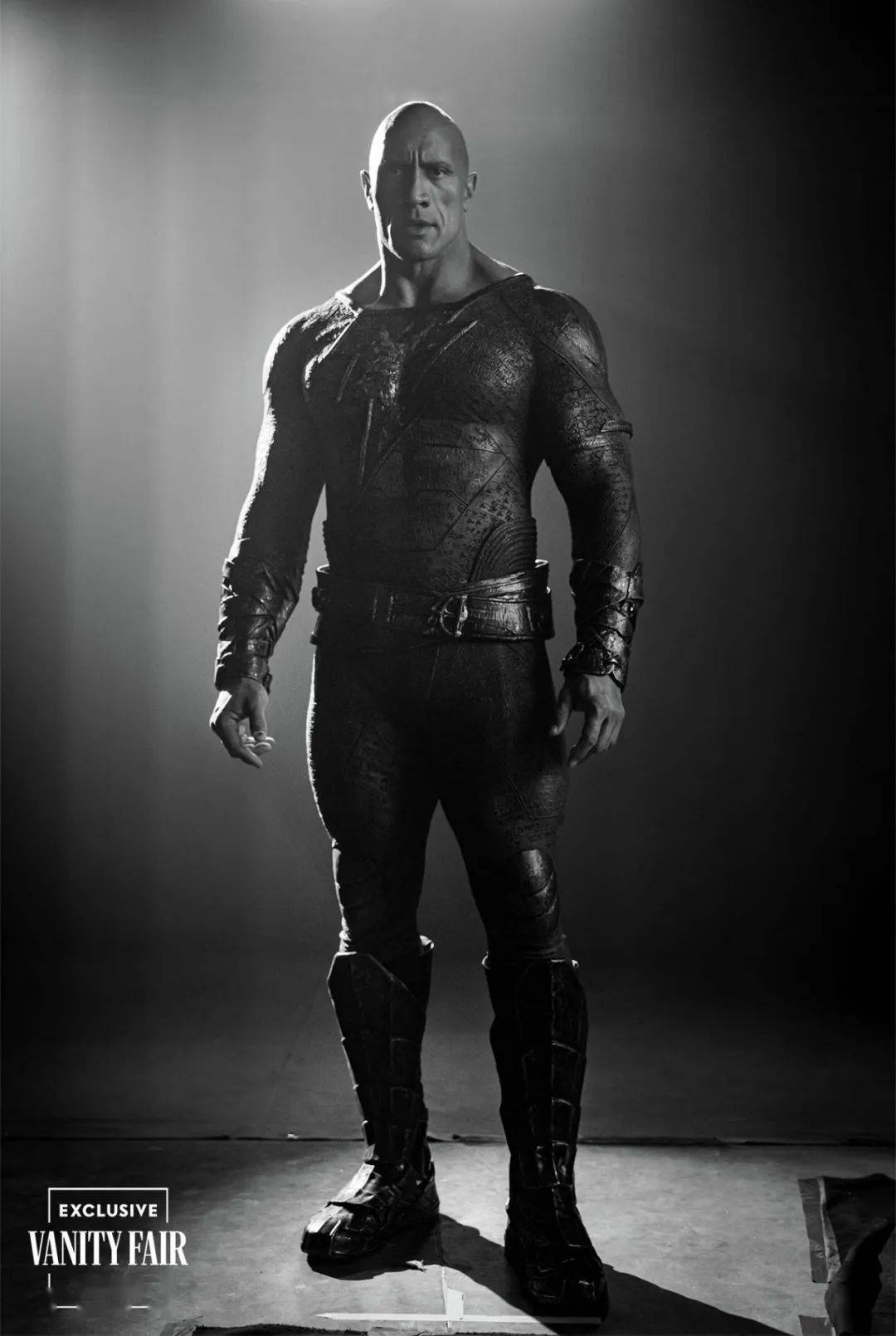 12,《电幻国度》新增演员布莱恩·考克斯,杨紫琼,斯坦利·图奇,杰森