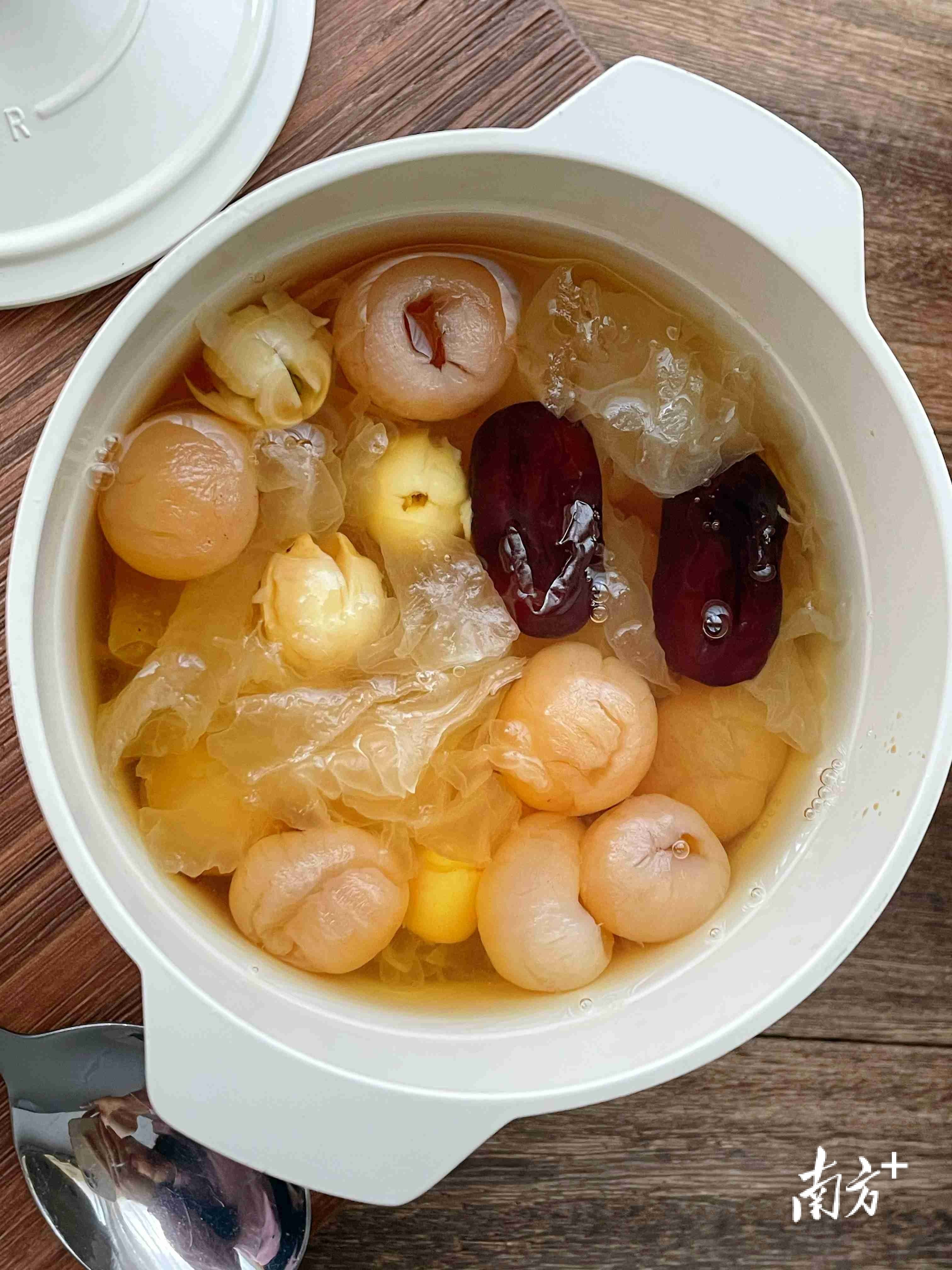 视觉茂名高州龙眼金黄颗颗飘香