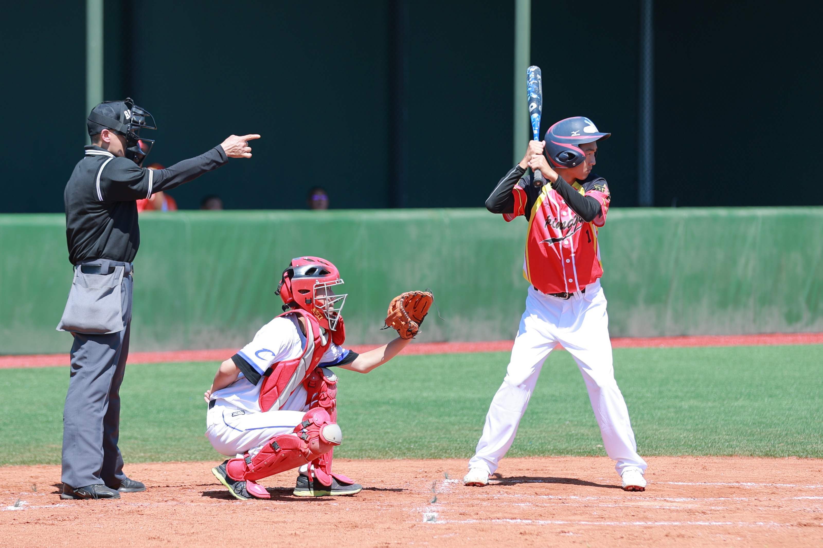 17支队伍参与 北京市十六运棒球比赛落幕