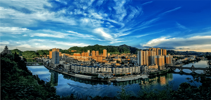 县城全景玉屏廊桥钟鼓楼茶花泉情人坡稻香郭家湾侗乡风情园夜景玉屏箫