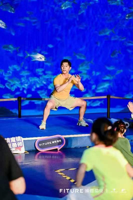暑期玩出“鲸”人肺活量！上海海昌海洋公园携手FITURE上演游园+运动新体验