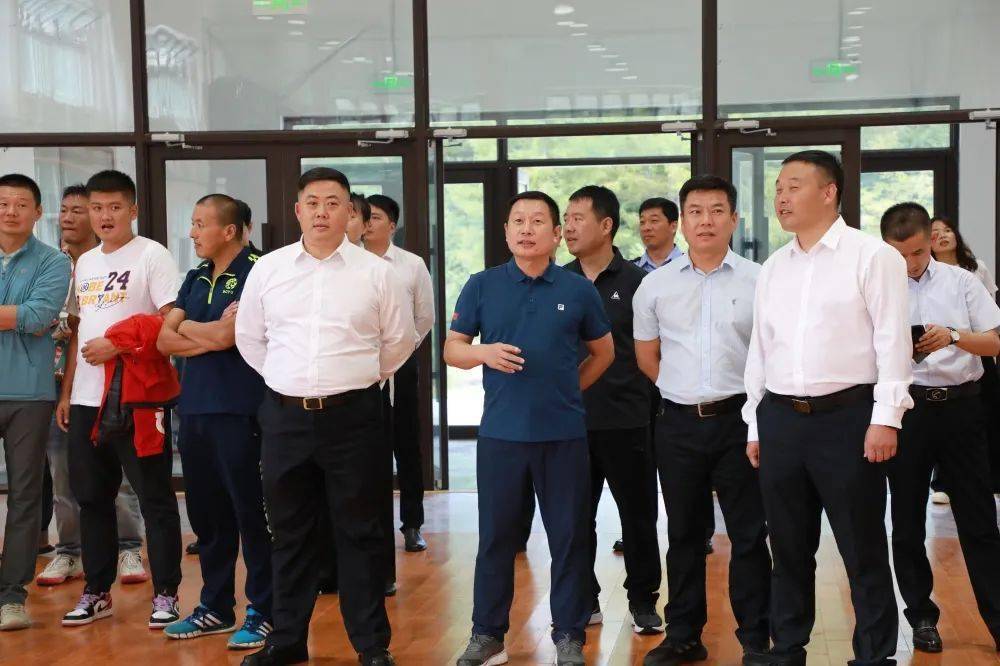 抚松县万良镇:举办"鼎参堂"杯篮球邀请赛_活动_秦宝_比赛