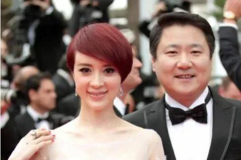 从金巧巧老公,于东39岁那年升官发财又单身,理解了金巧巧的回应_前妻