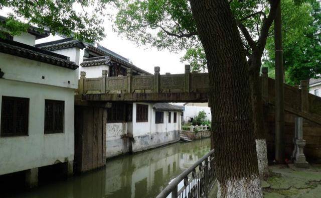 历时600年，保存完好千米老街，上海这座古镇，才是真正的水乡