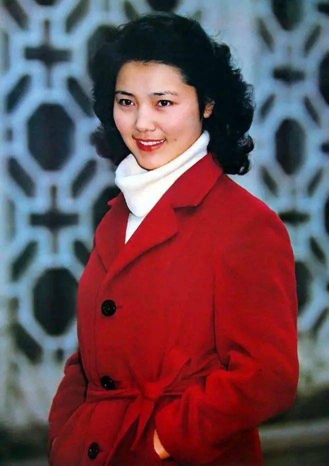 姜黎黎_作品_电影厂