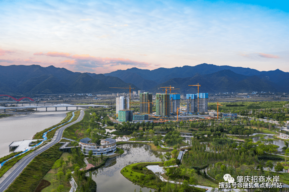 肇庆招商依云水岸售楼处电话:400-033-1233转4444【售楼中心】最新24