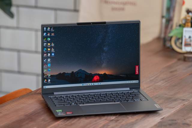 AMD 锐龙 7 6800H + RTX 2050 的 ThinkBook 14+,如何在轻薄本里卷出新境界?