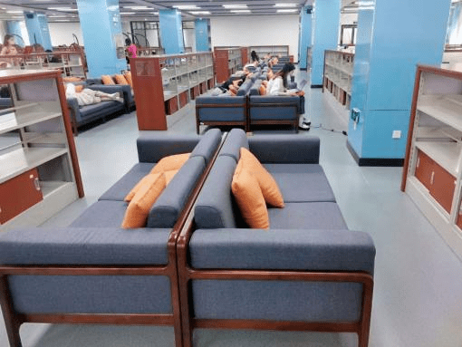 你好，新同学！这里是湖南大学图书馆
