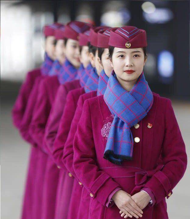 空姐大比拼,快来选出你心仪的空姐吧_女孩_航空公司_制服