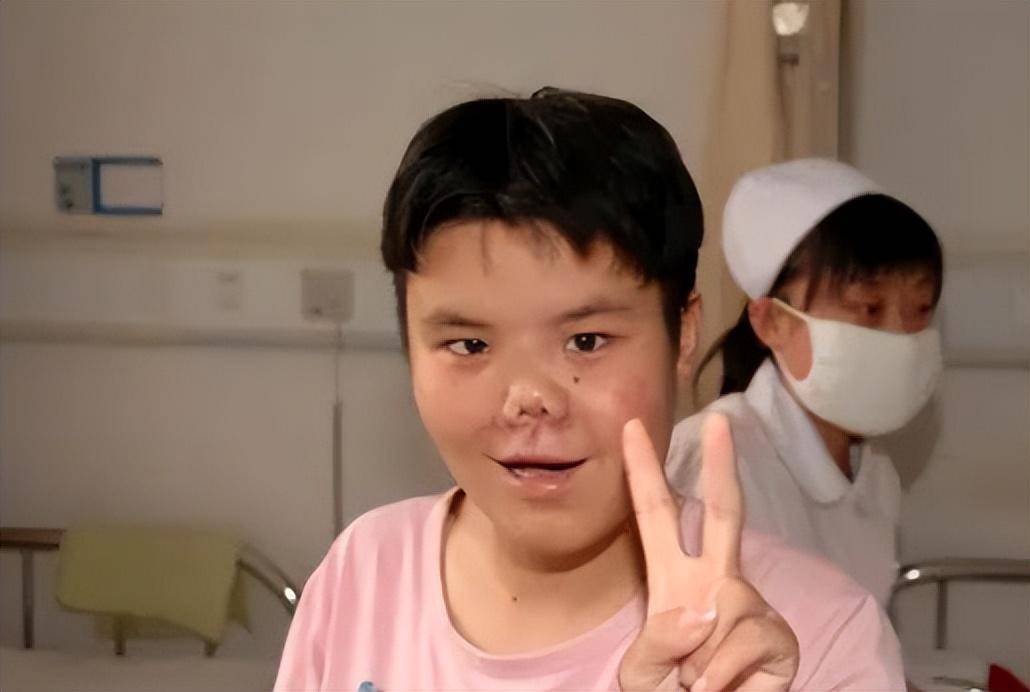 这时,王娜做出了一个让所有人都吃惊的决定:"先天