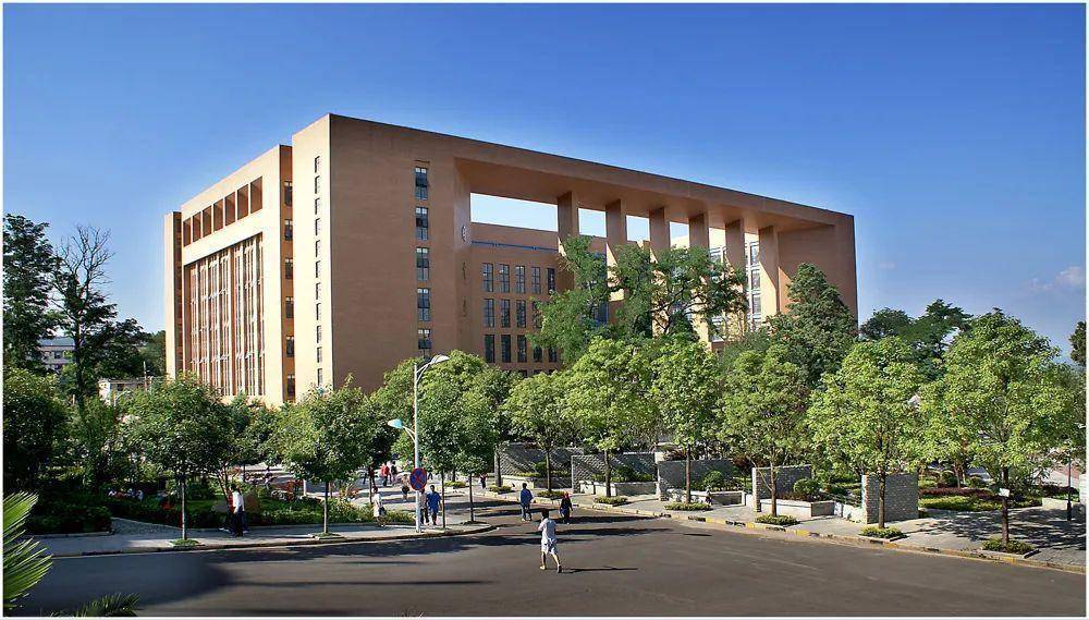 2020年,贵阳学院就提出要在"十四五"期间实现升格大学的目标.