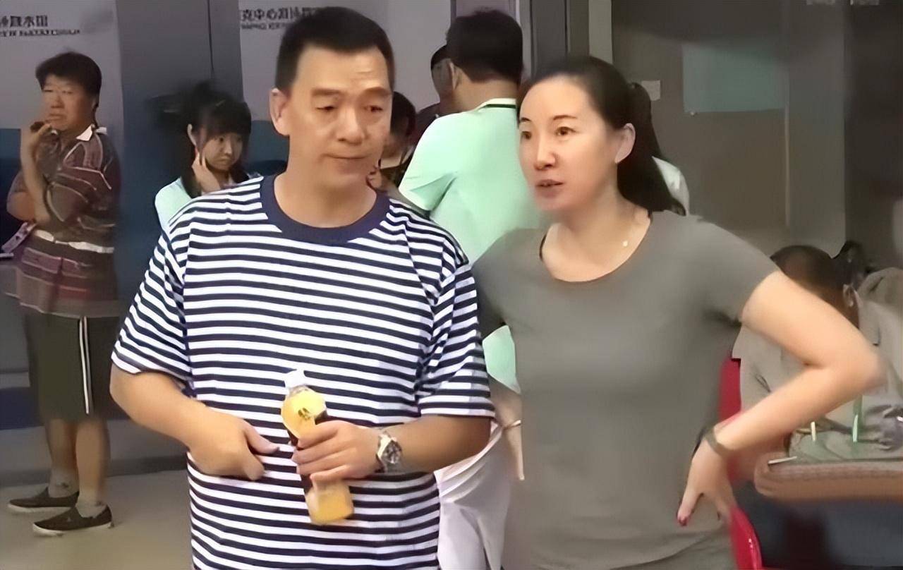 3次奥运会3枚银牌,婚后人生也动荡坎坷_洛加尼斯_李青_跳水