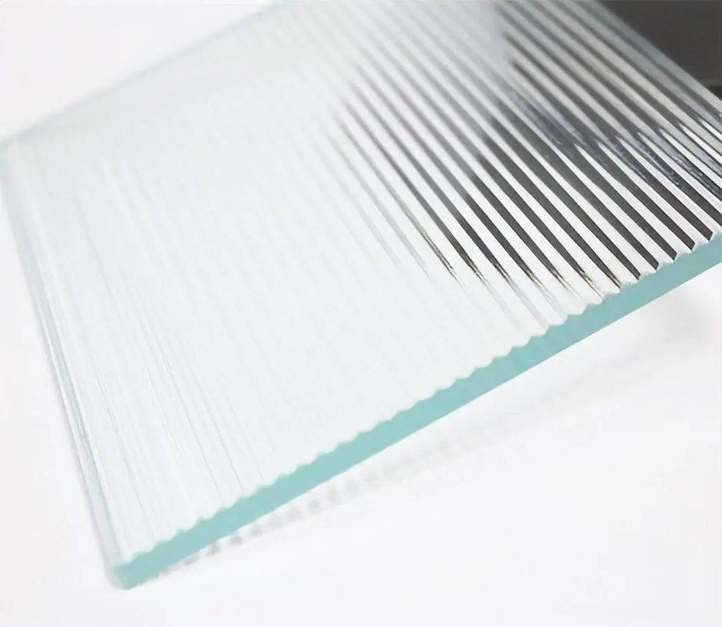 长虹玻璃美不美,跟你有关,一旦选购没注意这5点,颜值直线下滑_mm_胶水