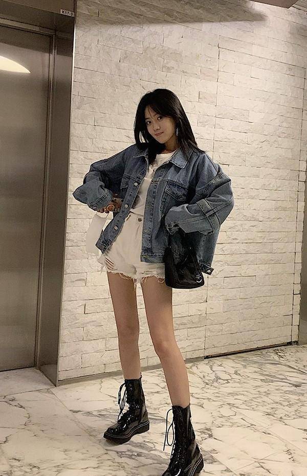 9位凭大长腿登热搜的女星!