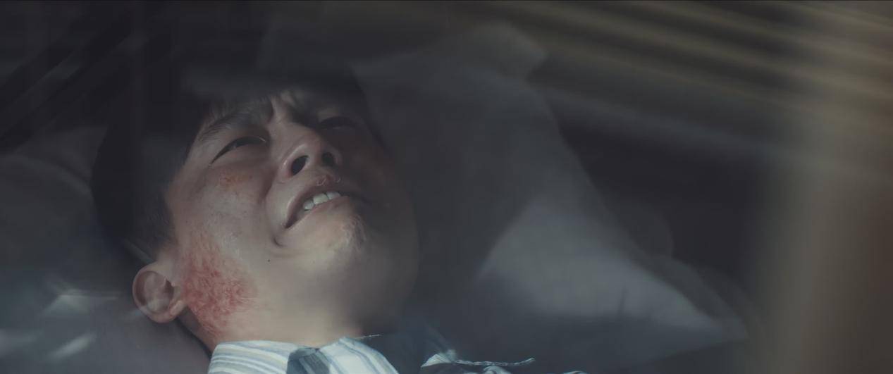 中的超自然秘密和浪漫