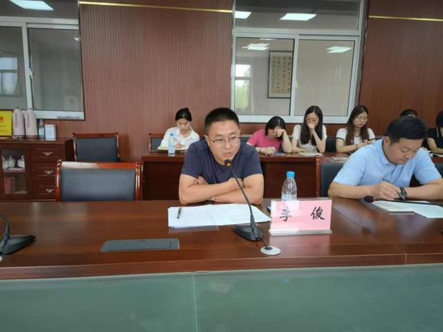 大冈中学举行"学习强国"平台,"融润"好教师团队阅享交流会_教育_活动