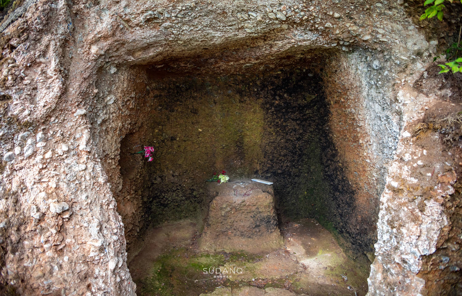 甘肃的这一处石窟鲜为人知，始凿于南北朝，曾发现明朝妃子的遗骸