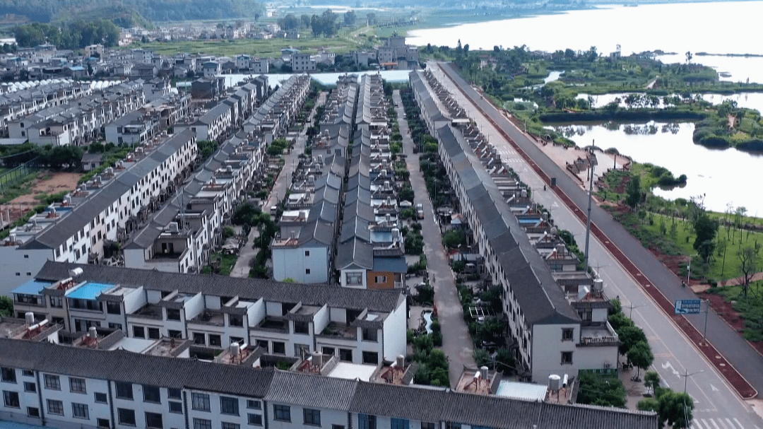 石屏这十年 | 坝心镇:乐享生态"红利" 共享绿色"福祉"