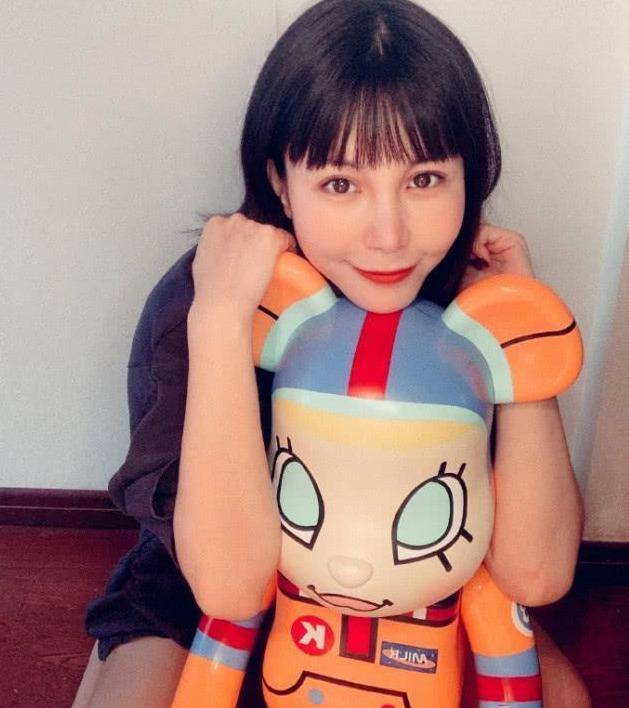 时隔10年,说"宁坐宝马哭不坐单车笑"的女孩,如今怎样了_马诺_嘉宾