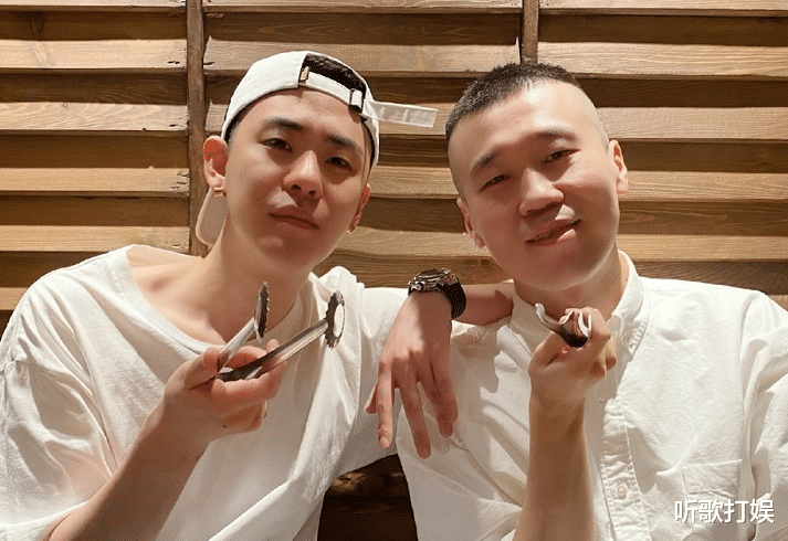 杨九郎出镜刚结束,张云雷的电话就来了,疯狂催他是亲搭档没错了_节目