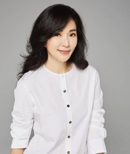 真正的"台湾第一美人",内心却住着"女汉子",今54岁依然单身_张玉_林