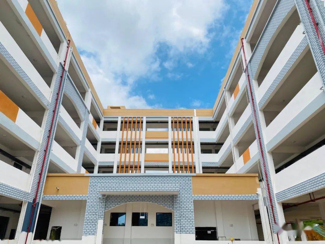 桂平市福新小学开学报到!_西山_新生_网站