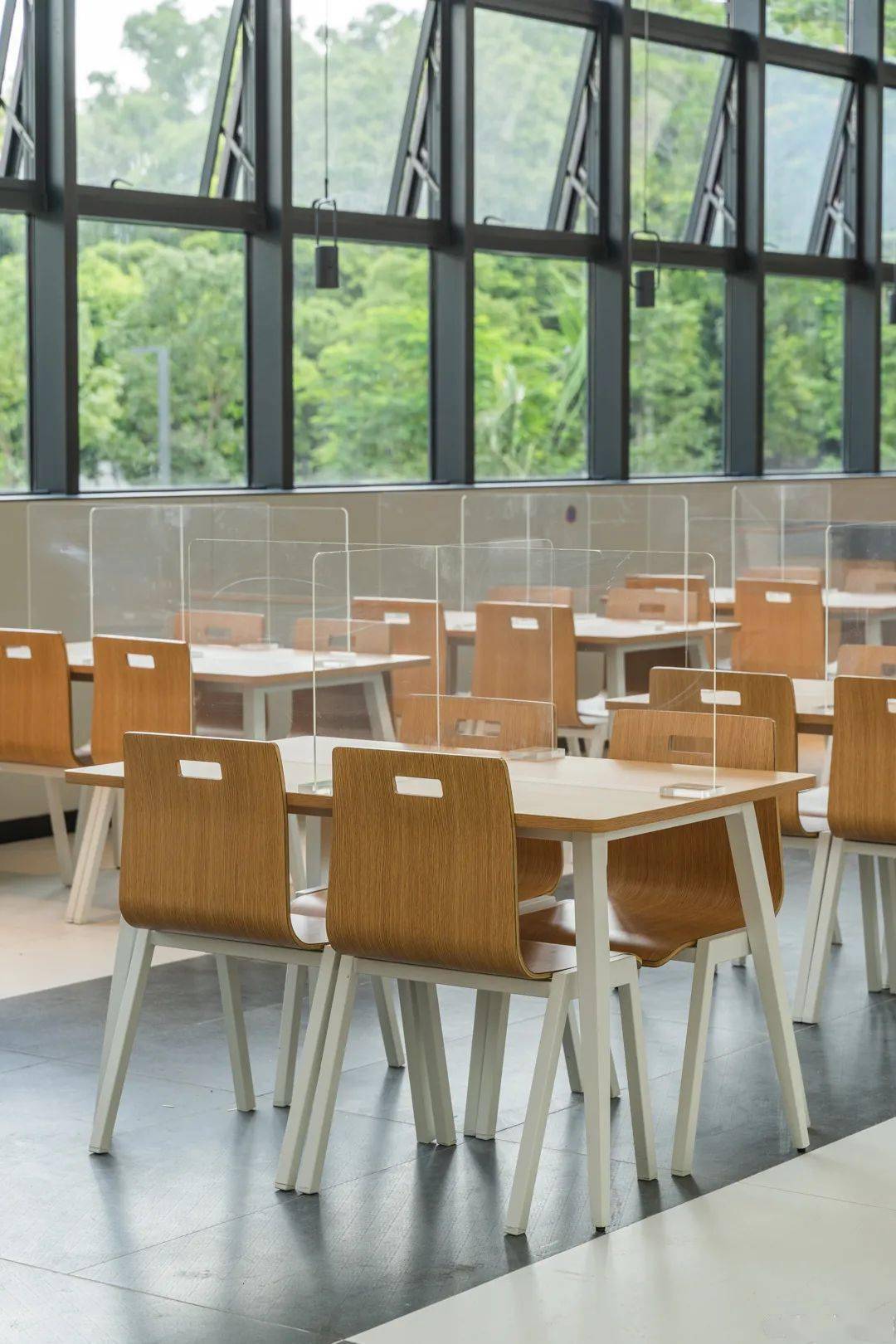 深大新食堂9月开张,中秋月饼惊艳上线!_高校_餐厅_广东