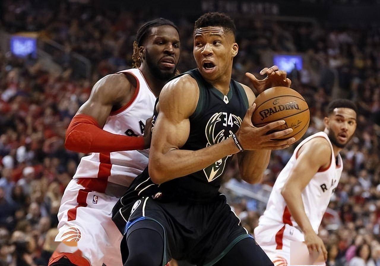 字母哥肌肉进化史:从高瘦麻秆到希腊怪物,麒麟臂比