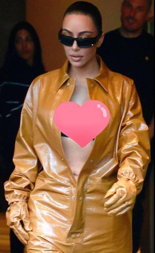 柳烟橙皮衣 猫女妆超吸睛,身材比金姐好_朱莉娅_朱丽娅·福克斯_妆超