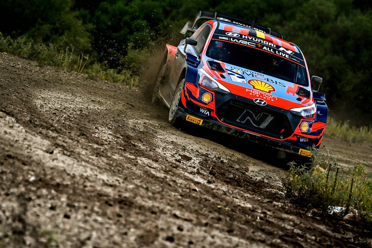 莫说现代i20 coupe wrc赛车与北京现代不是一回事儿,难道近两年丰田