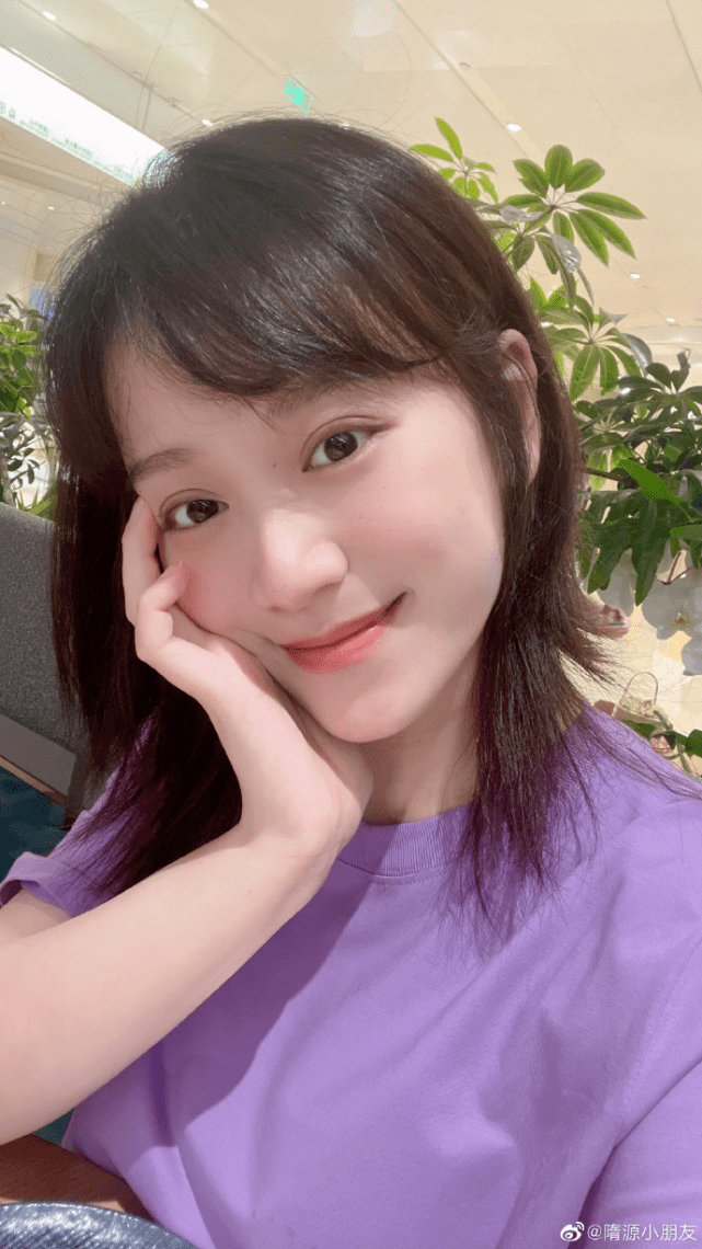 《芳华》女星隋源官宣怀孕7个月,晒超美孕肚照幸福满满_宝宝_老公