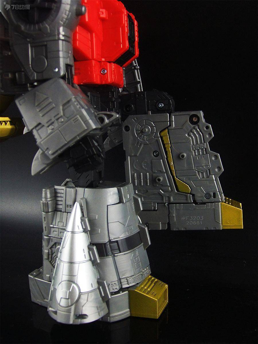 78民间测评:变形金刚官方 ss86大电影系列15领袖级机器恐龙淤泥_包装