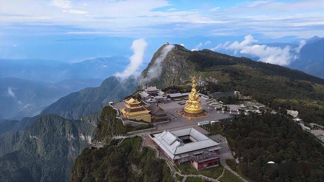 中国名山 峨眉山 雪阳印记 一山四季深谷幽 金顶祥光幻如梦