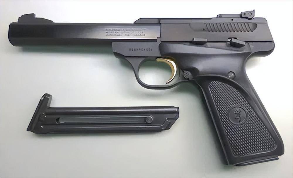 勃朗宁巴克马克手枪:一把非常优雅,有三十多个型号的.