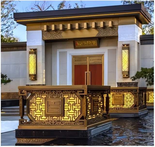 泰禾金府大院 四环现房叠拼别墅 410平米带50平花园 总价2800万_院子