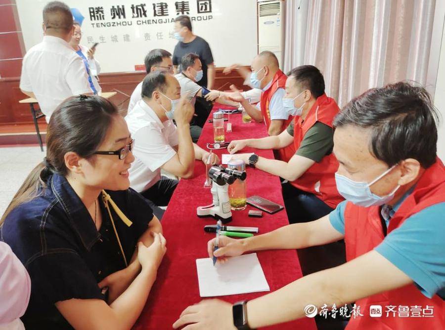 该院党委副书记朱绍猛,党委委员,纪委书记赵逢平