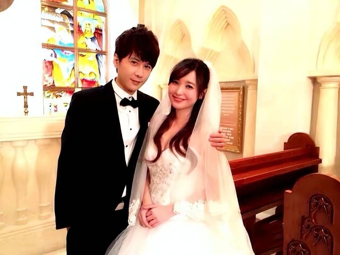 恨嫁的金莎终于官宣恋情,最好的婚姻不是将就,而是余生_爱情_盛况