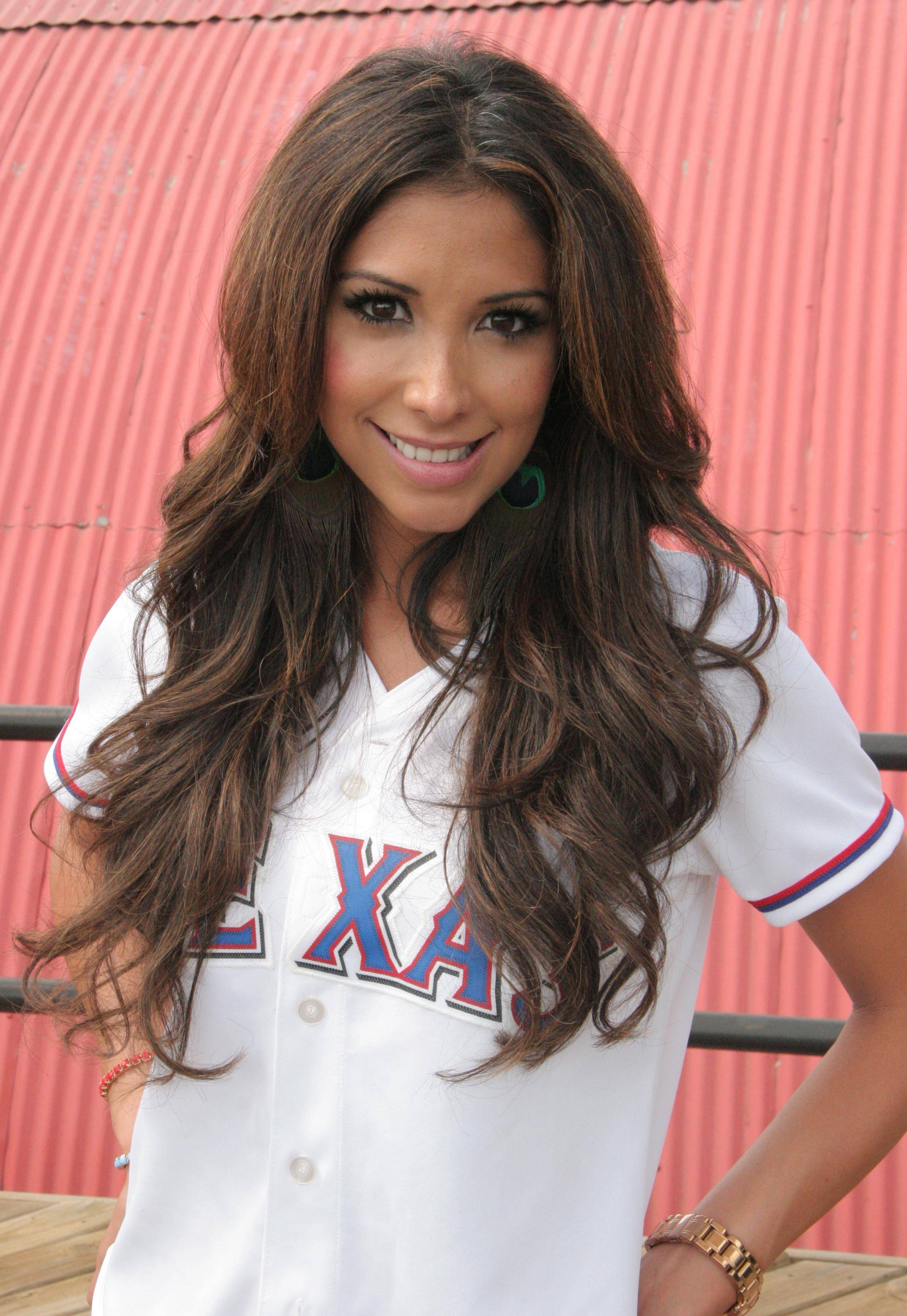 44岁邓肯宝刀不老,拥超美女友瓦妮莎,网友:他一点都不呆!