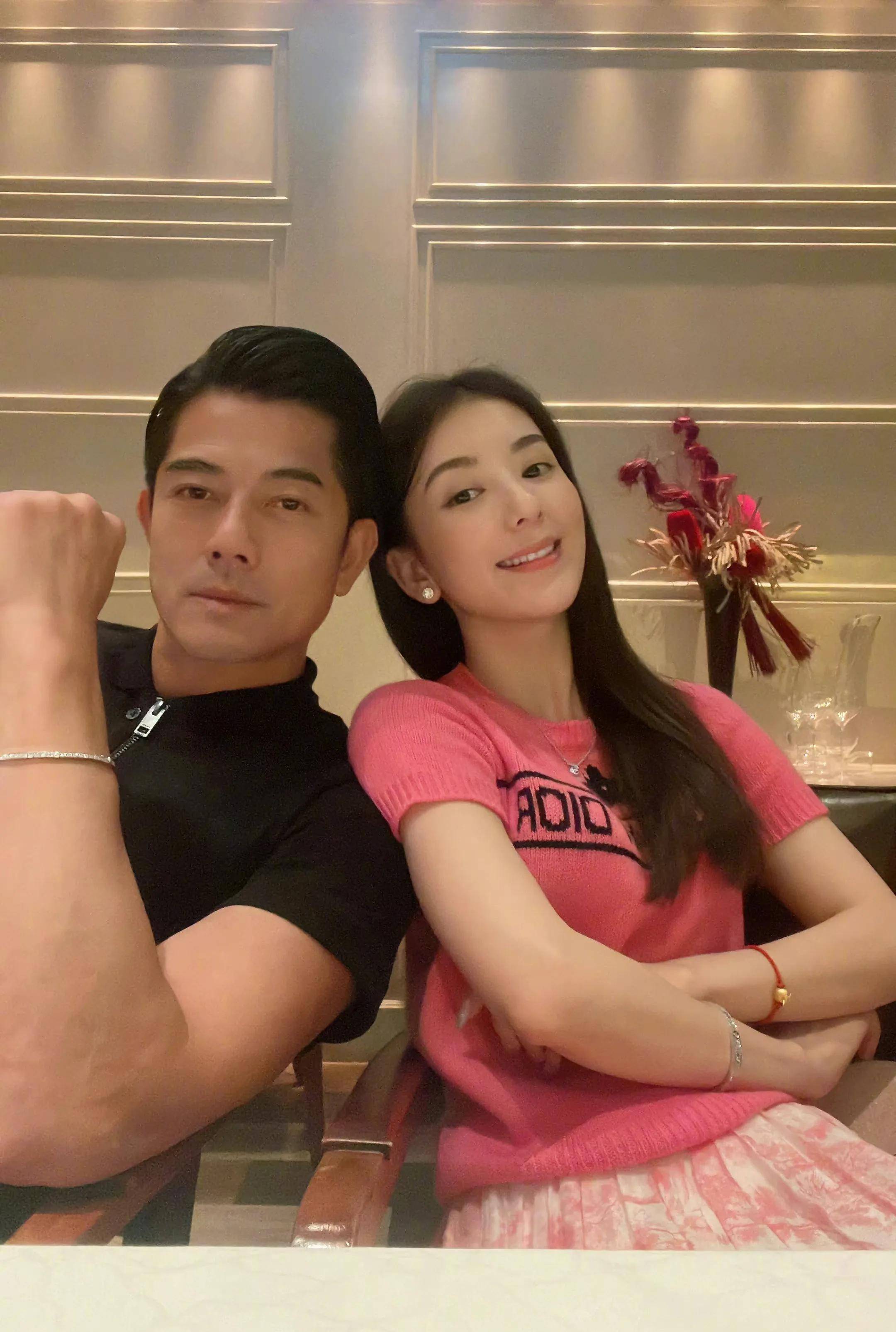 郭富城老婆方媛晒亲子时光!